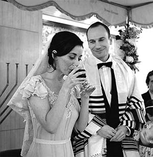 Jewish Wedding: Nissuin